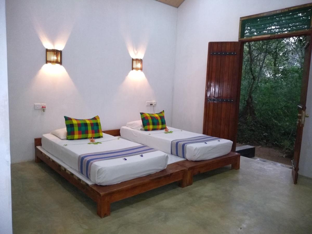 Grand Freedom Bed and Breakfast Σιγκιρίγια Εξωτερικό φωτογραφία
